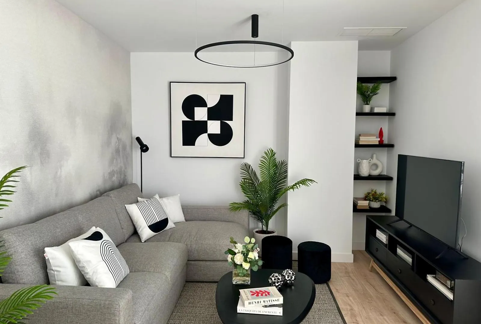 Urban Sky Serviced Apartments By P&O 26H Málaga