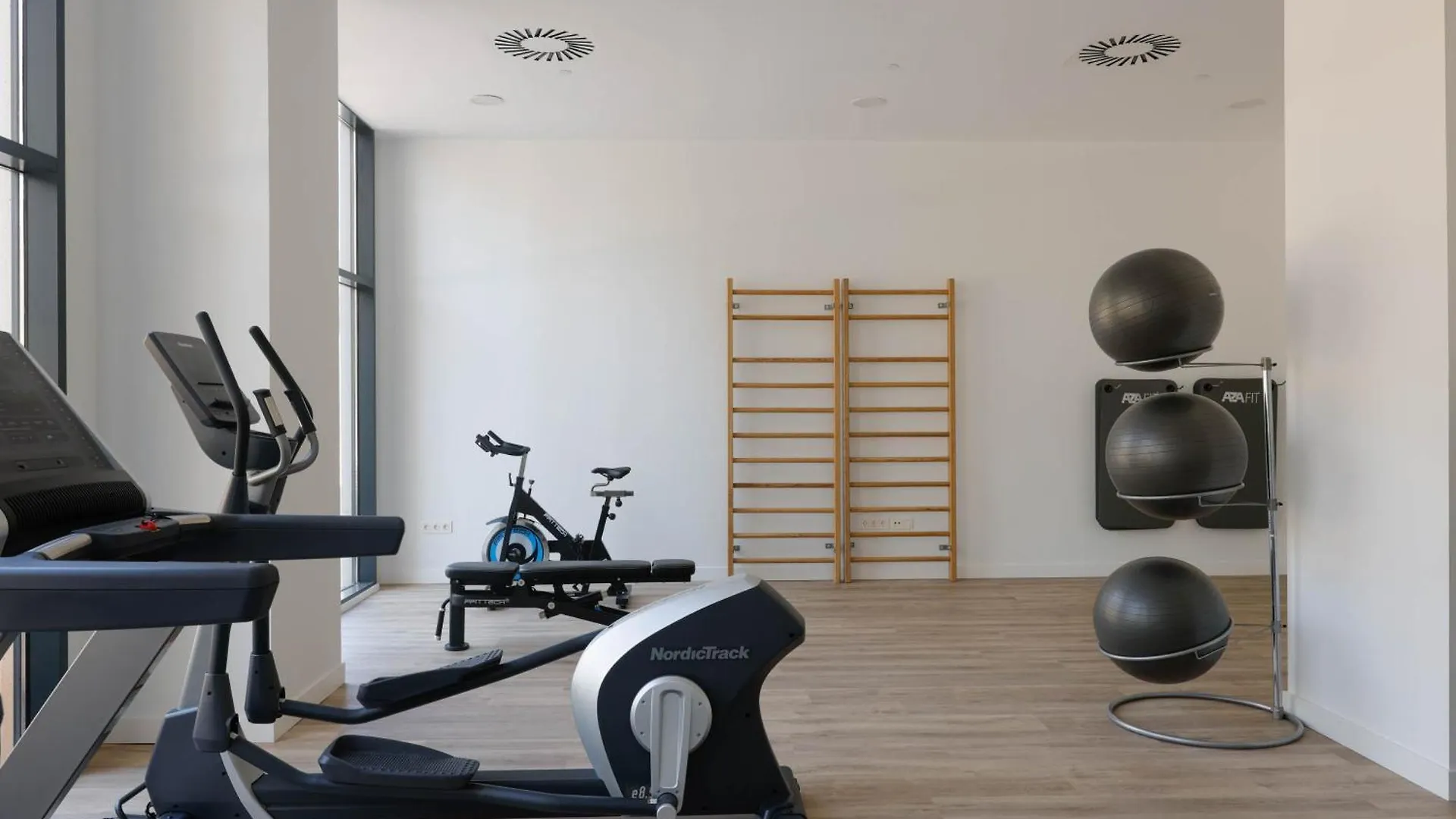 Urban Sky Serviced Apartments By P&O 26H Malaga