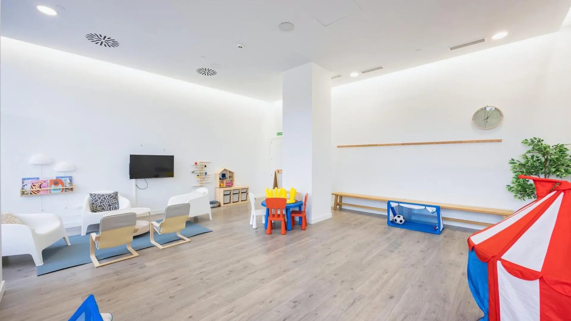 Urban Sky Serviced Apartments By P&O 26H Malaga